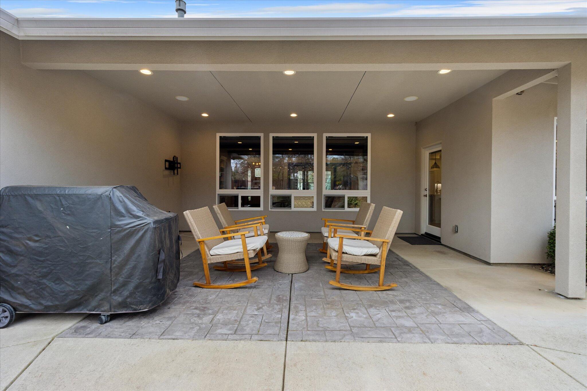 3385 Wimbledon Drive Redding, CA 96002 - Photo 56 of 87 056