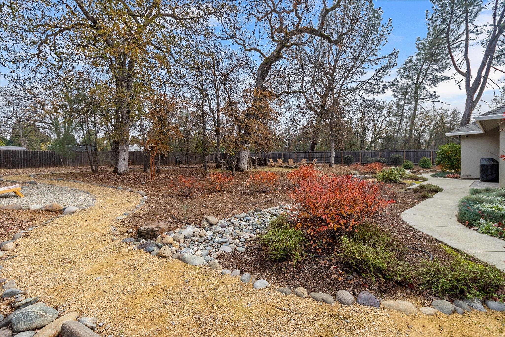 3385 Wimbledon Drive Redding, CA 96002 - Photo 59 of 87 059