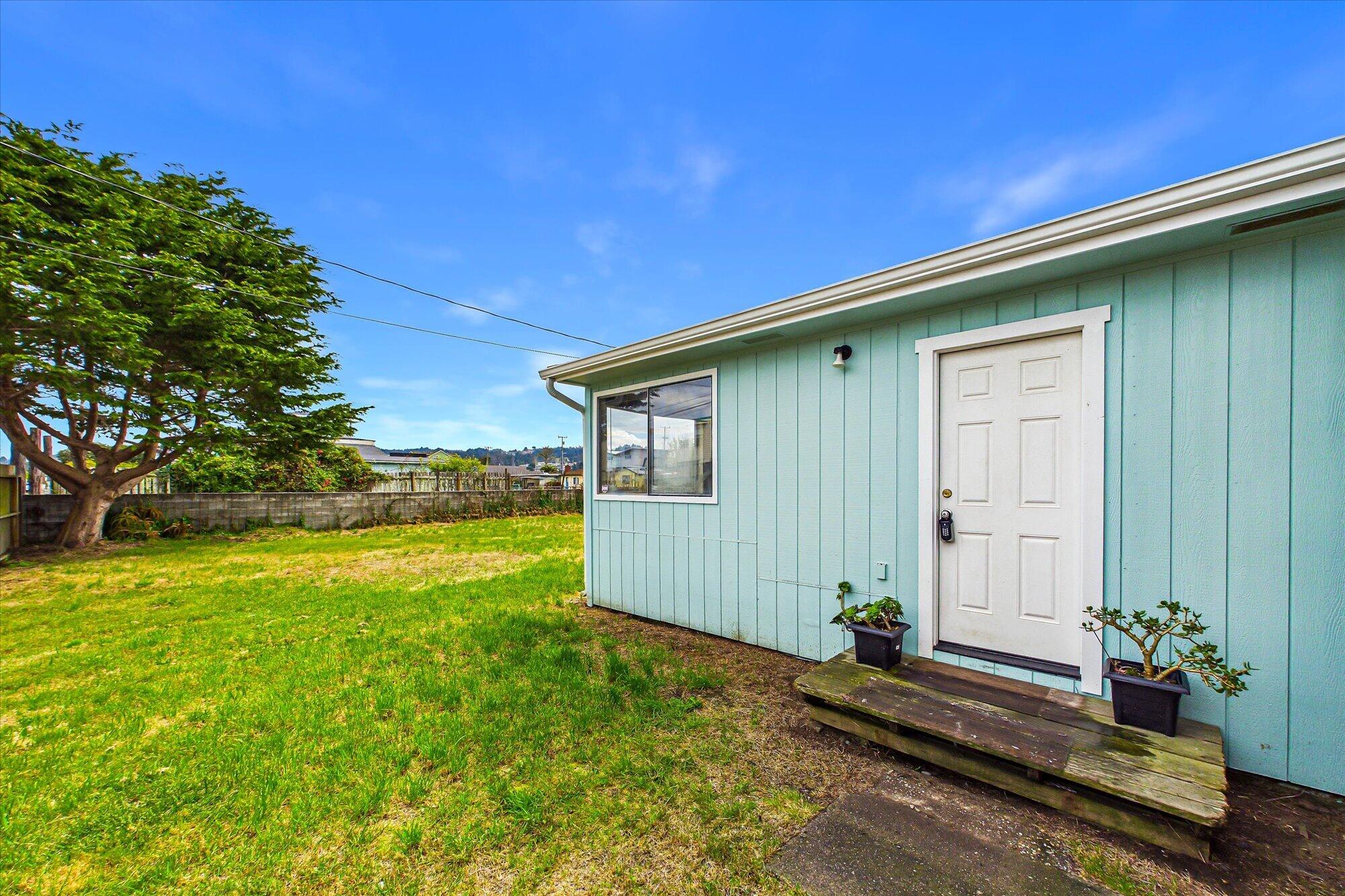135 Cod Street Eureka, CA 95503 - Photo 14 of 39