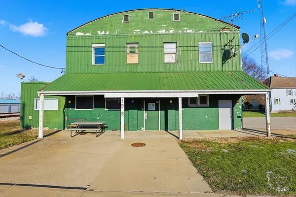 $600 | 19 South Green Street, Unit 1, Piper City, IL 60959