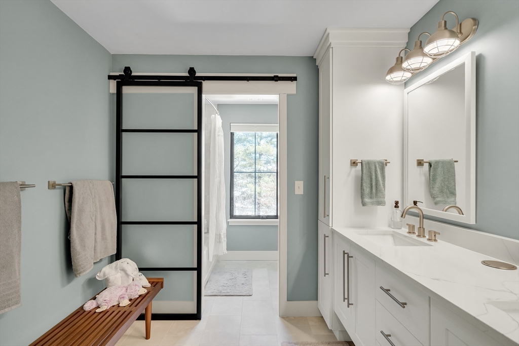 32 Lantern Lane Wellesley, MA 02481 - Photo 25 of 41