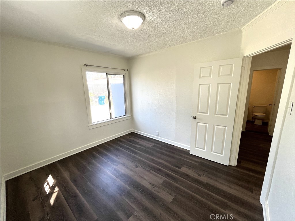 6007 Harvard Boulevard Los Angeles, CA 90047 - Photo 8 of 12