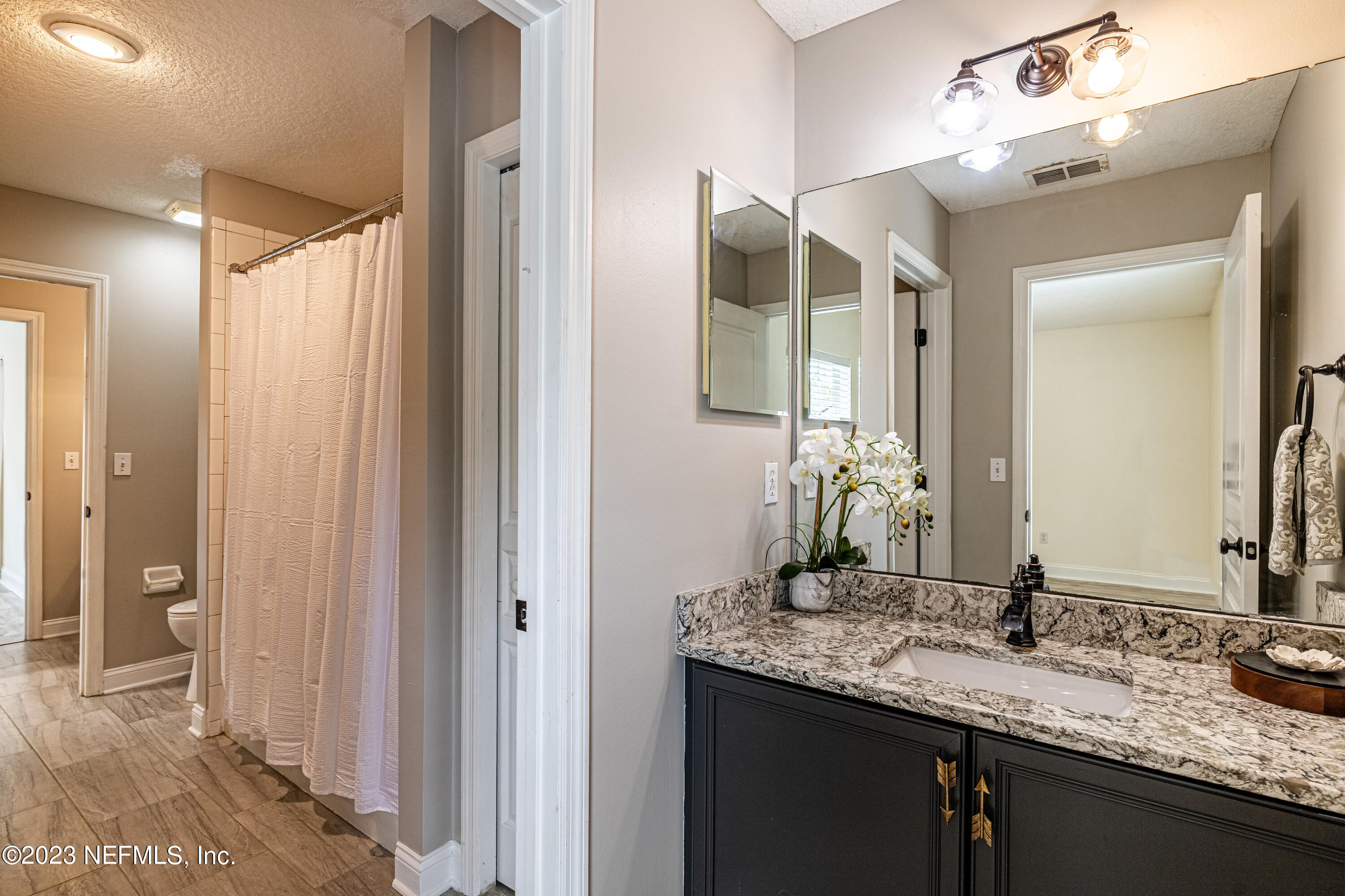 873 Eagle Point Drive St. Augustine, FL 32092 - Photo 35 of 68 Bathroom 3