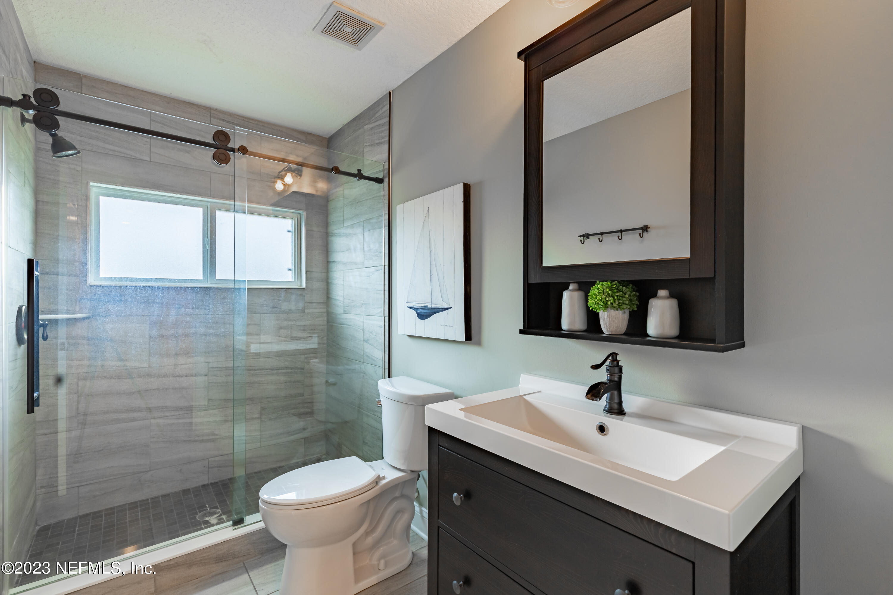 873 Eagle Point Drive St. Augustine, FL 32092 - Photo 38 of 68 Bathroom 4