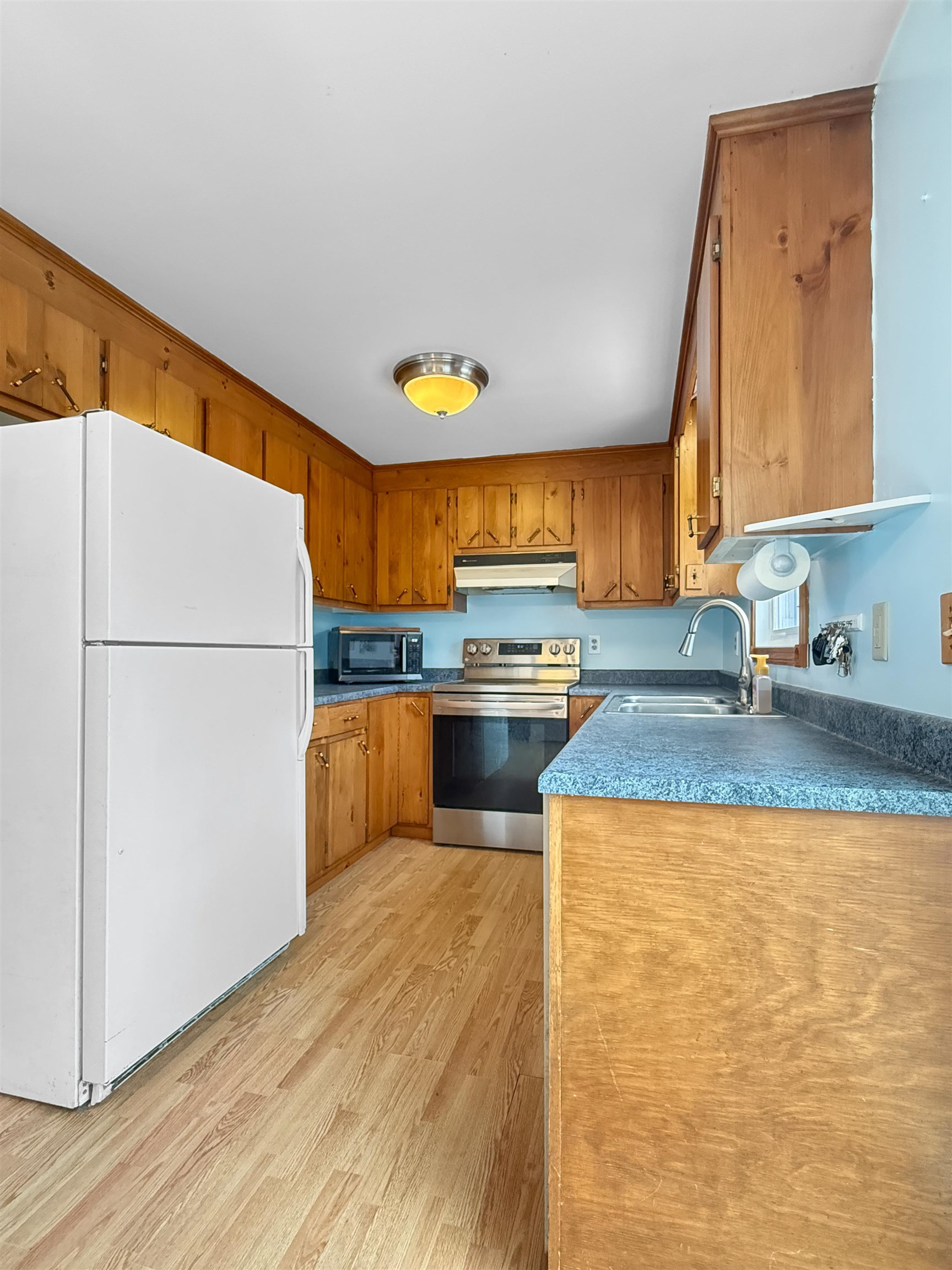367 River Road Canaan, VT 05902 - Photo 5 of 40