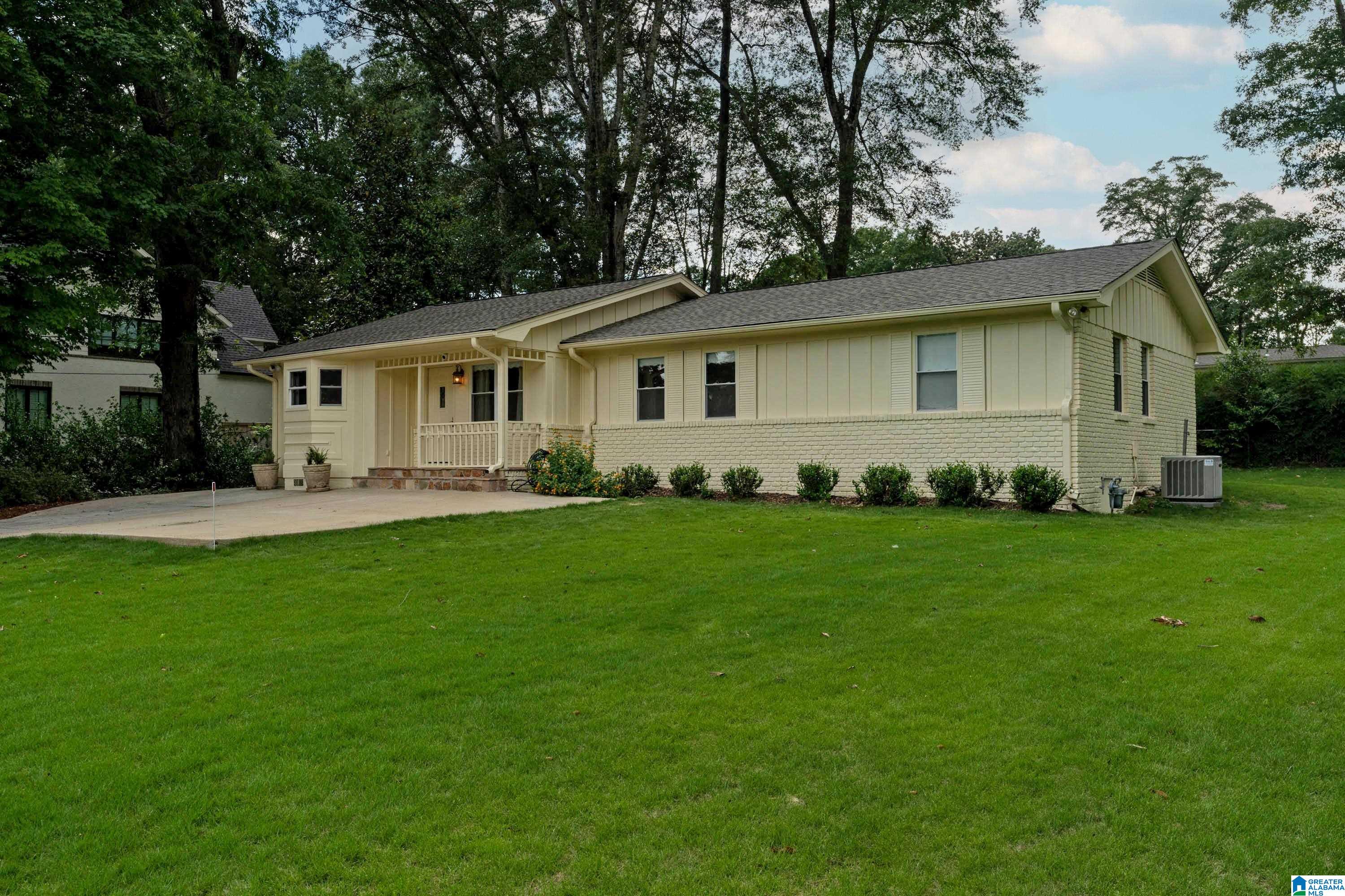 3812 Halbrook Lane Birmingham, AL 35243 - Photo 2 of 29