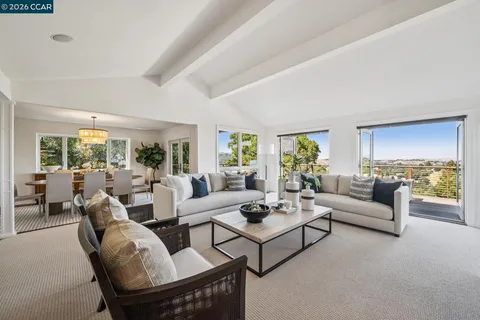 $2,385,000 | 665 Sky Hy Circle, Lafayette, CA 94549