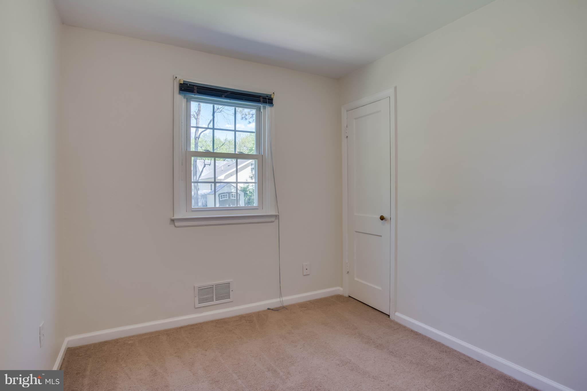 5615 Norton Road Alexandria, VA 22303 - Photo 17 of 25 Bedroom 3