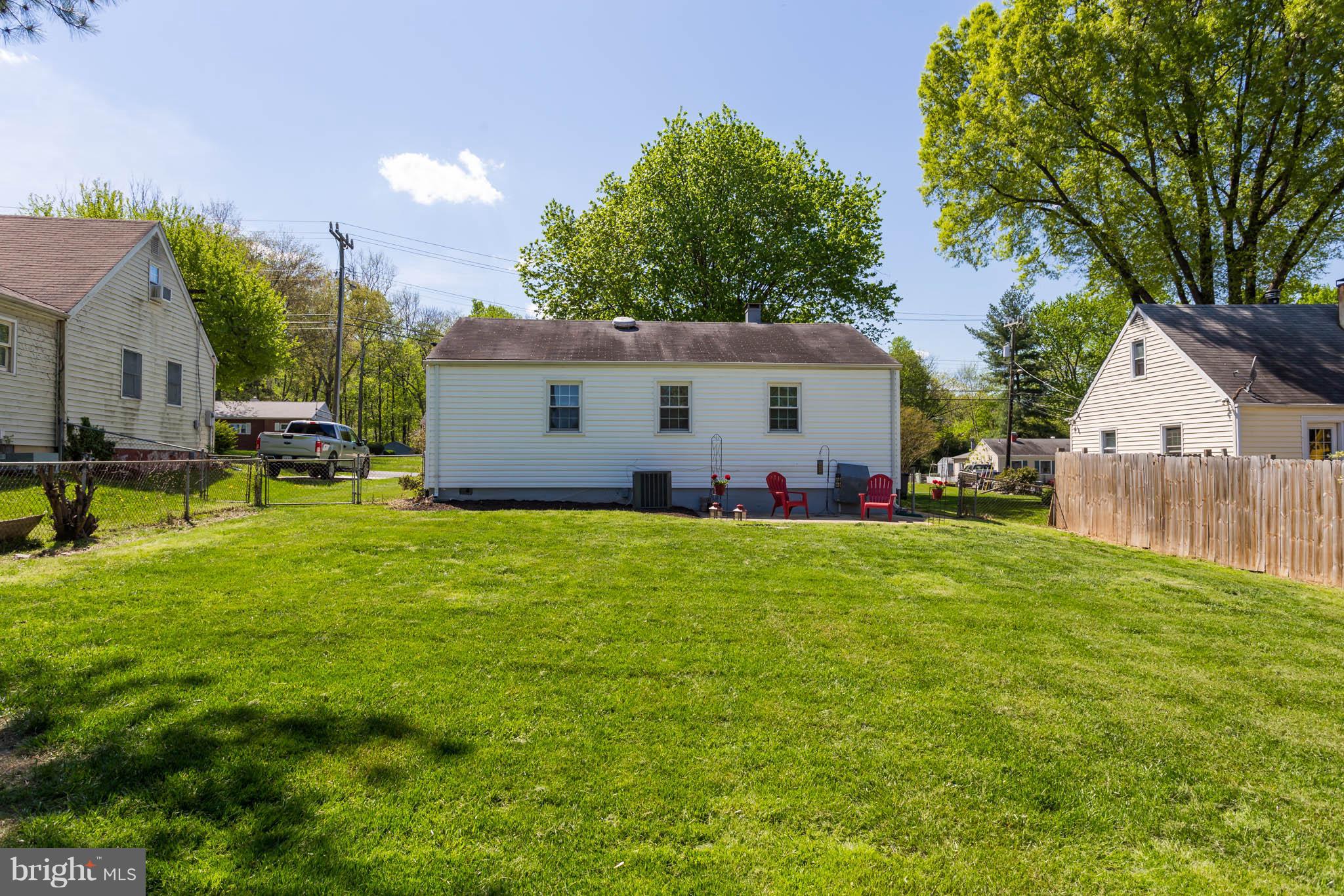 5615 Norton Road Alexandria, VA 22303 - Photo 22 of 25 Exterior (Rear)