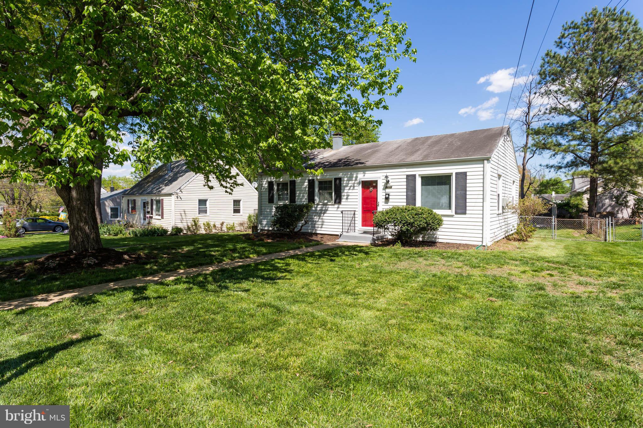 5615 Norton Road Alexandria, VA 22303 - Photo 25 of 25 Exterior (Front)