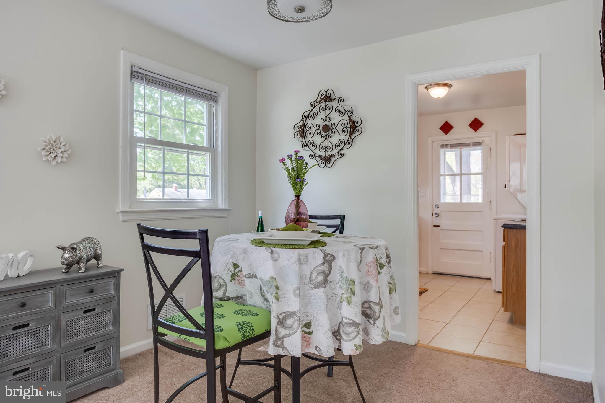 5615 Norton Road Alexandria, VA 22303 - Photo 8 of 25 Dining Room