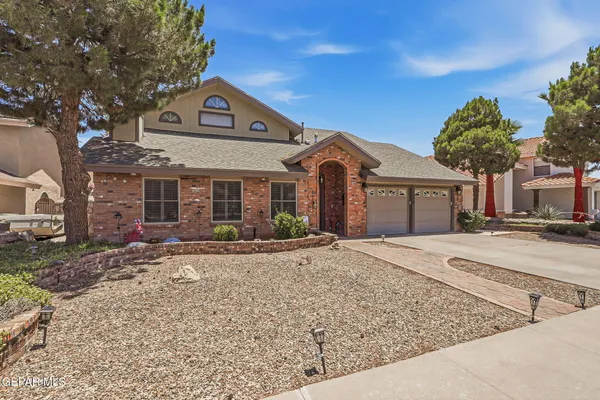 $375,000 | 2116 Lake Huron Drive, El Paso, TX 79936