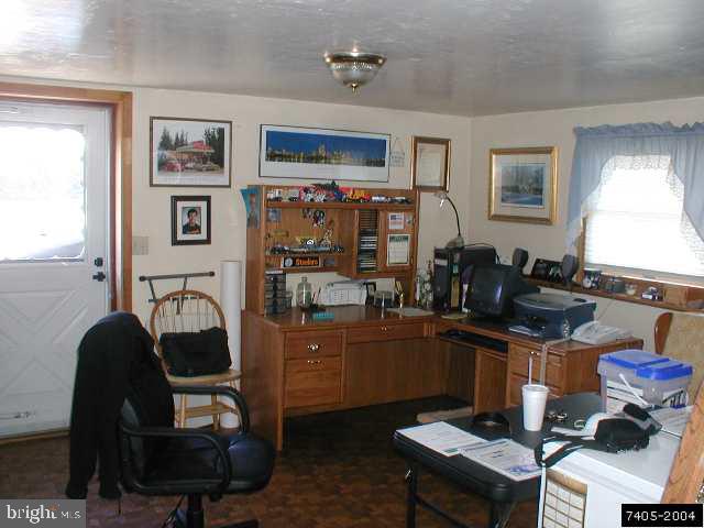 2696 Myers Road Spring Grove, PA 17362 - Photo 5 of 9