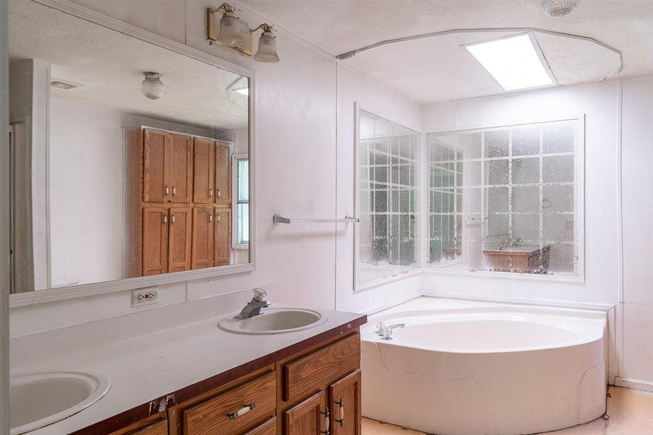 3100 Antelope Lane Raleigh, NC 27610 - Photo 11 of 17 Photo 11