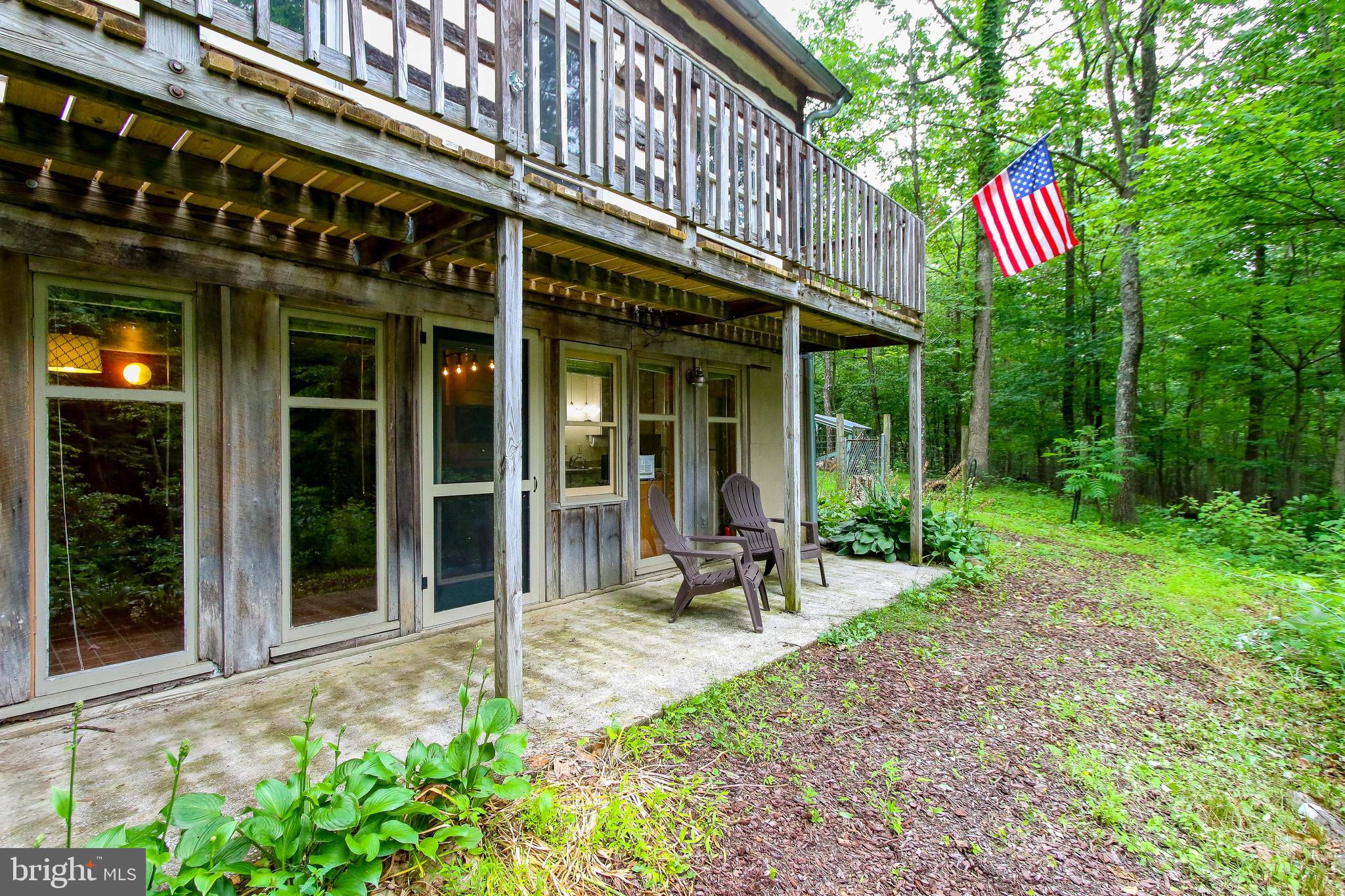 5107 Toyer Road Keedysville, MD 21756 - Photo 13 of 14 Deck & Patio