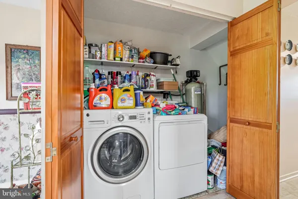 $430,000 | 10 Carlyle Drive, Wrightstown, NJ 08562