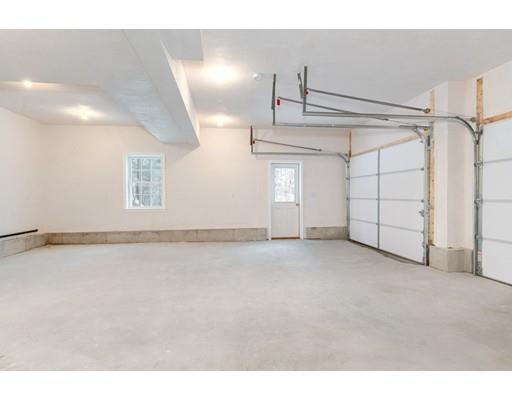 7 Oscar Road Webster, MA 01570 - Photo 25 of 29 Gallery Image 25