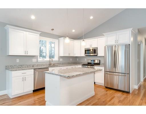 7 Oscar Road Webster, MA 01570 - Photo 8 of 29 Gallery Image 8
