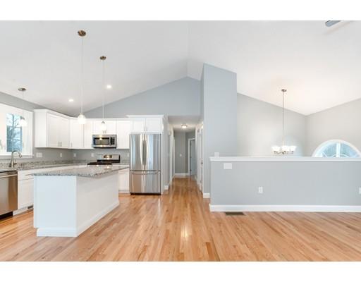 7 Oscar Road Webster, MA 01570 - Photo 10 of 29 Gallery Image 10