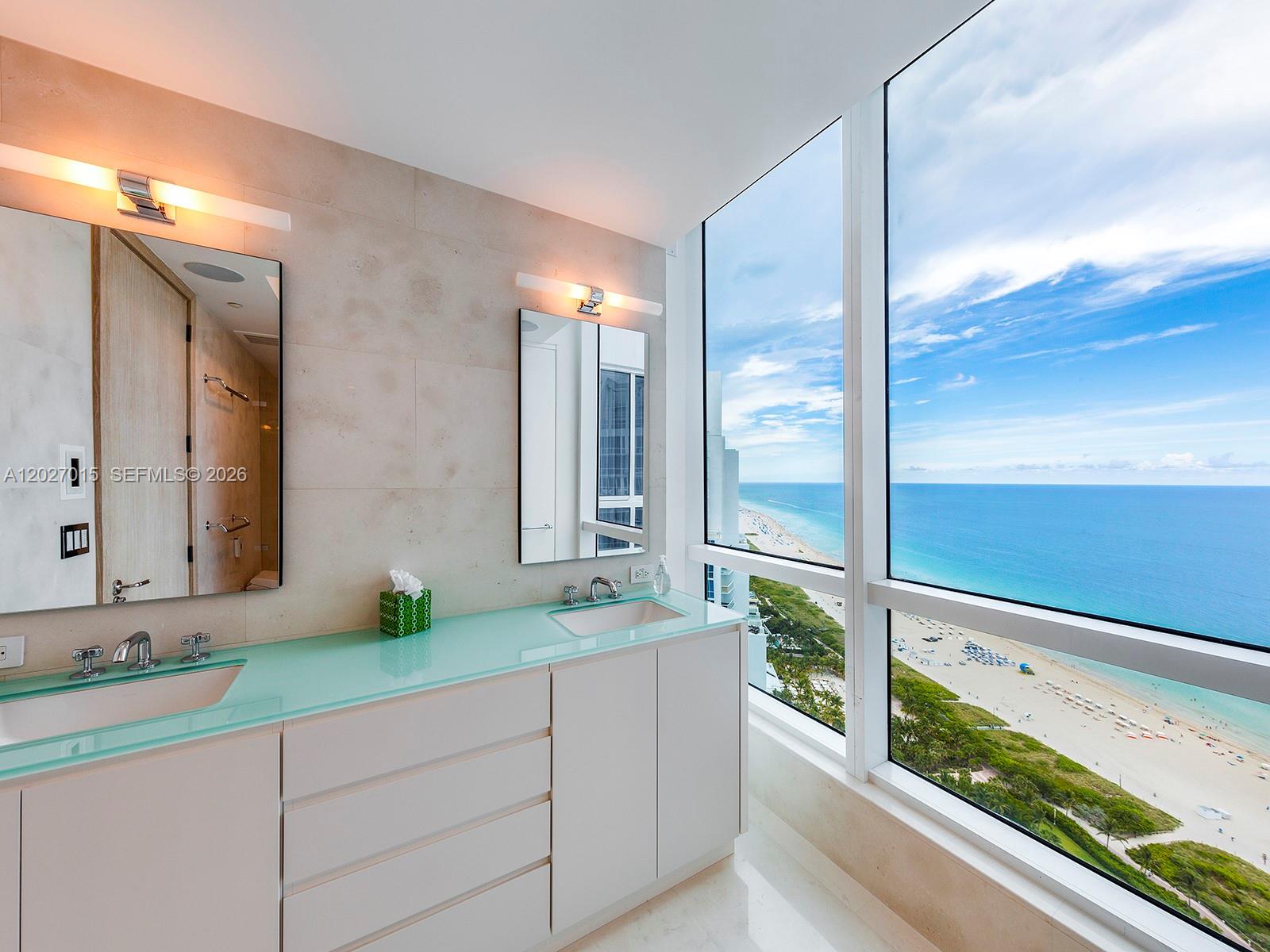 100 South Pointe Drive, Unit 3407 Miami Beach, FL 33139 - Photo 14 of 25