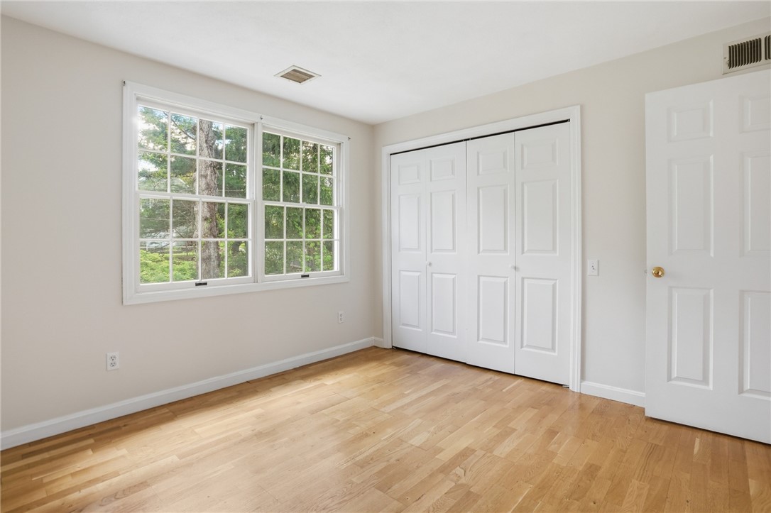 375 Angell Road, Unit E North Providence, RI 02904 - Photo 26 of 36 Second bedroom with natural light and large closets