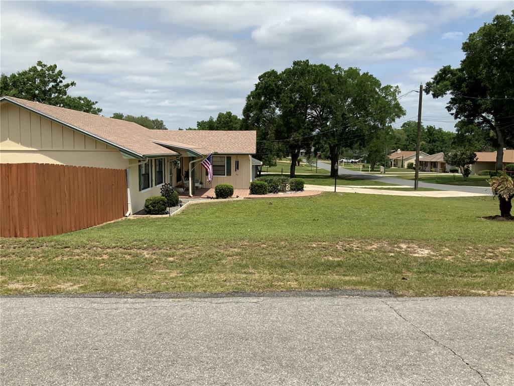 200 Bryan Street Eustis, FL 32726 - Photo 2 of 32