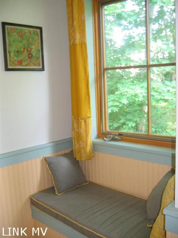 15 R Spindles Path Oak Bluffs, MA 02557 - Photo 13 of 19 http://d1qzqeyxiitrap.cloudfront.net/photos/36182/600/70ae3b1c.jpg