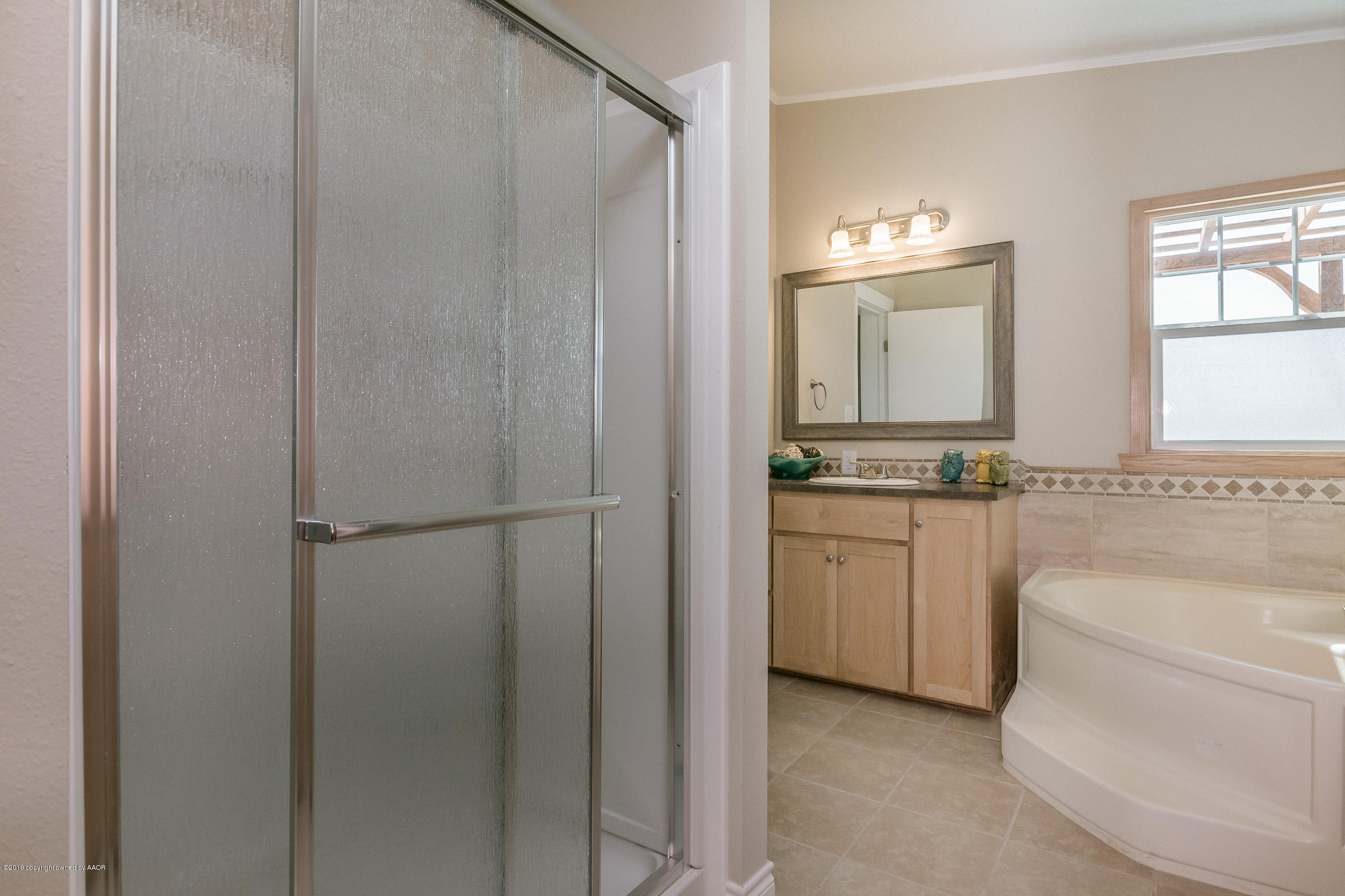 7241 White Buffalo Road Amarillo, TX 79124 - Photo 13 of 21 Master Bathroom-2