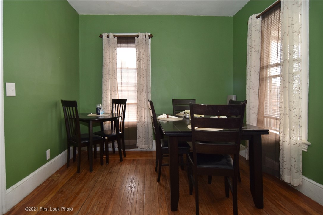 572 Manville Road Woonsocket, RI 02895 - Photo 30 of 48