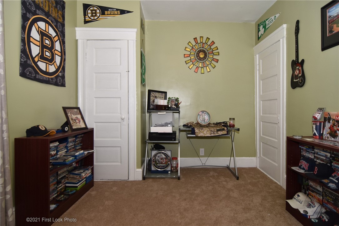 572 Manville Road Woonsocket, RI 02895 - Photo 34 of 48