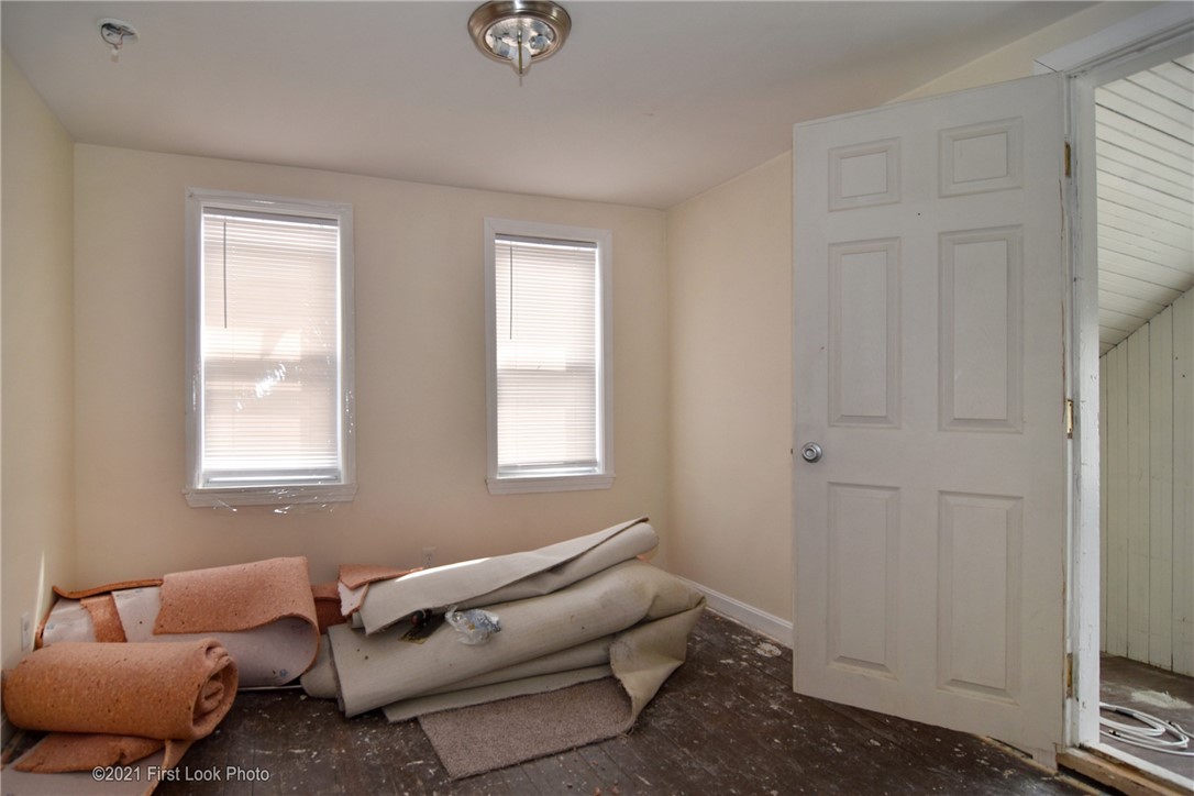 572 Manville Road Woonsocket, RI 02895 - Photo 47 of 48