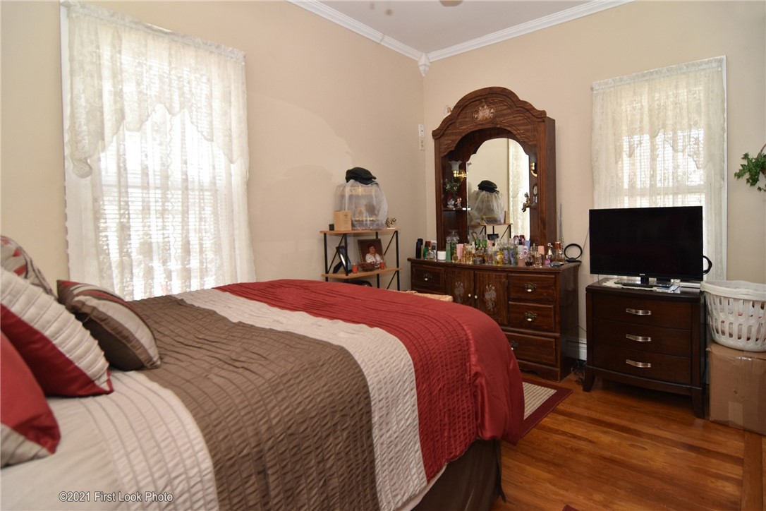 572 Manville Road Woonsocket, RI 02895 - Photo 10 of 48