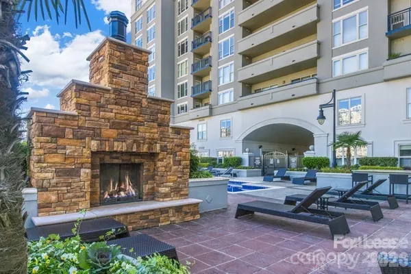 $2,804 | 909 Camden Grandview Road, Unit C3, Charlotte, NC 28202