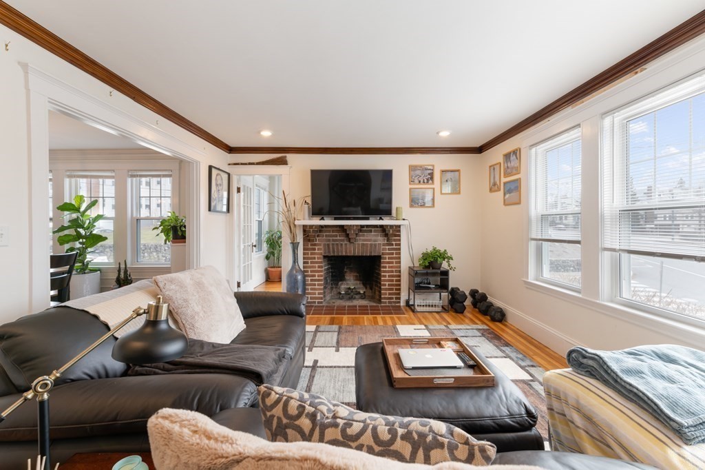 219-221 Trapelo Road Belmont, MA 02478 - Photo 5 of 41 Gallery Image 5