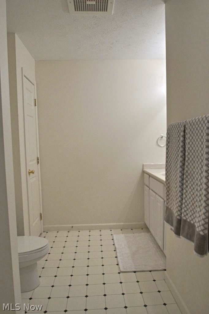 29822 Center Ridge Road, Unit 325 Westlake, OH 44145 - Photo 14 of 24 Gallery Image 14