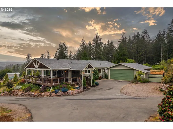 $849,000 | 95715 Pinewood Lane, Brookings, OR 97415
