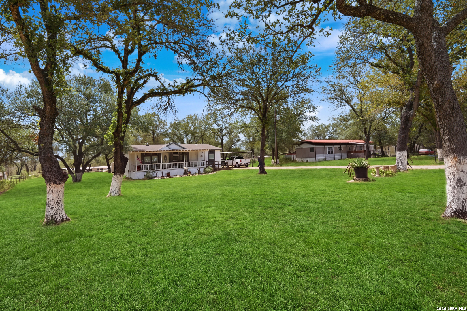 200 Michael Road Poteet, TX 78065 - Photo 5 of 34 Gallery Image 5