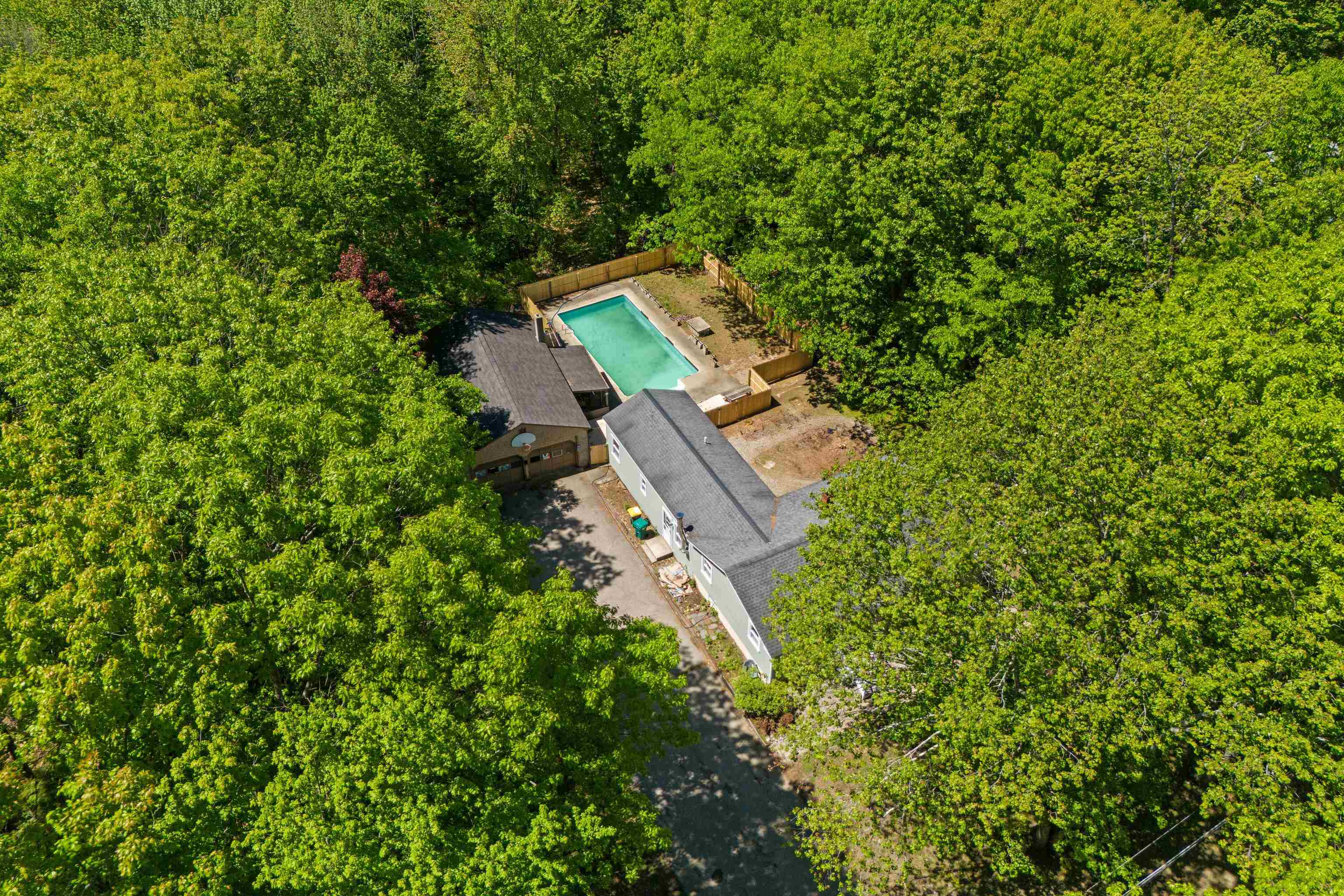 125 Blackwater Road Rochester, NH 03867 - Photo 11 of 60
