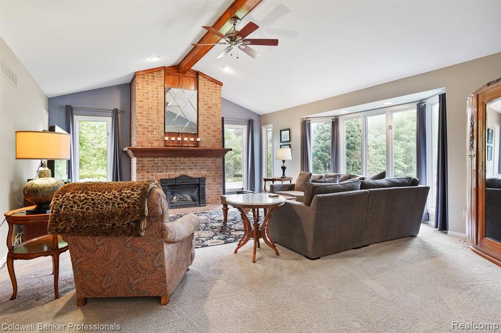 3681 Newcastle Drive Rochester Hills, MI 48306 - Photo 15 of 40