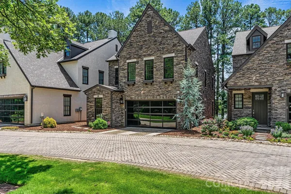 $1,125,000 | 318 Ambleside Village Lane, Davidson, NC 28036