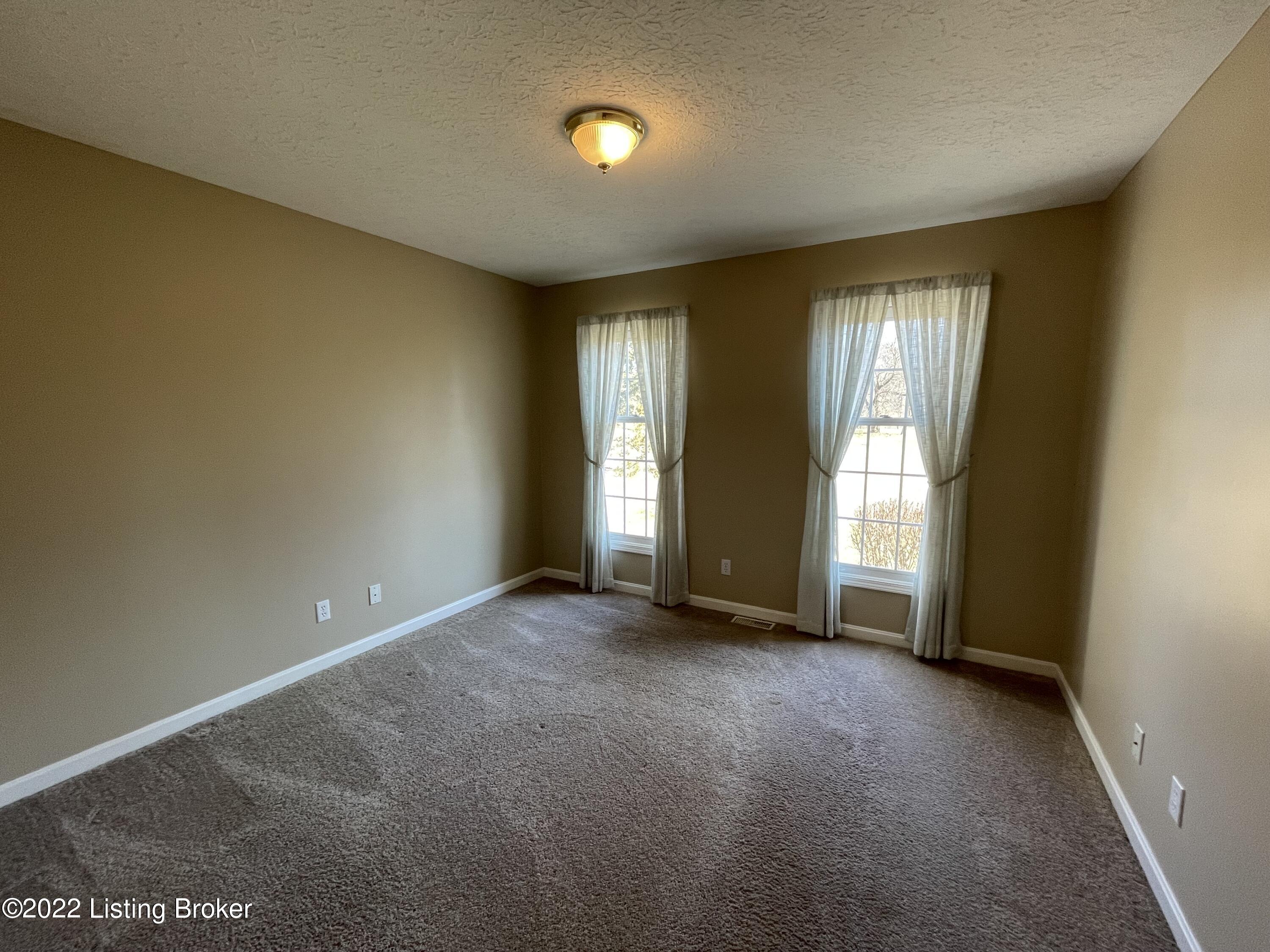 6023 Cooper Chapel Road Louisville, KY 40229 - Photo 8 of 22 IMG-6092