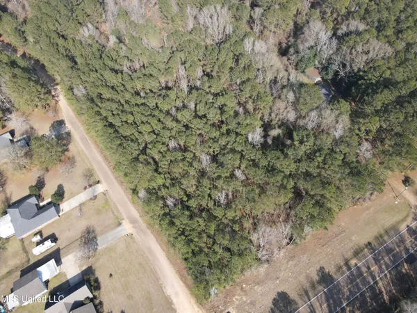 $22,900 | 0 Wildwood Trail Southeast, Meadville, MS 39653