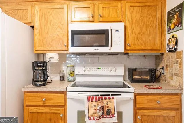 $300,000 | 121 Jaley Parkway, Locust Grove, GA 30248