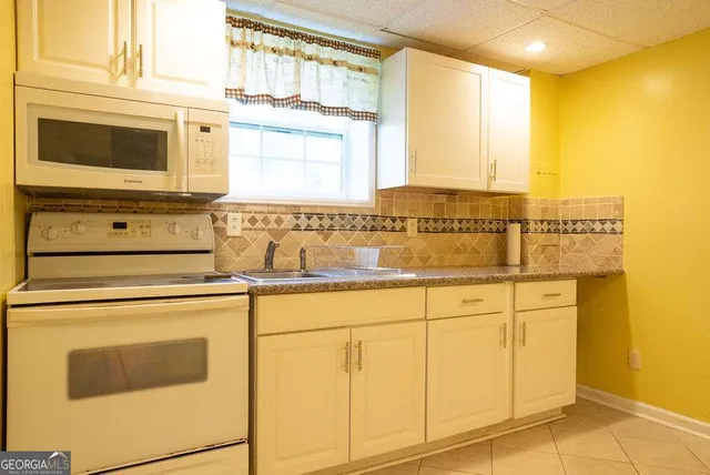 $300,000 | 121 Jaley Parkway, Locust Grove, GA 30248