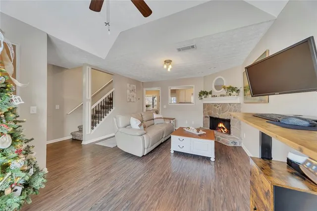 $349,000 | 809 Overlook Trail, Canton, GA 30115