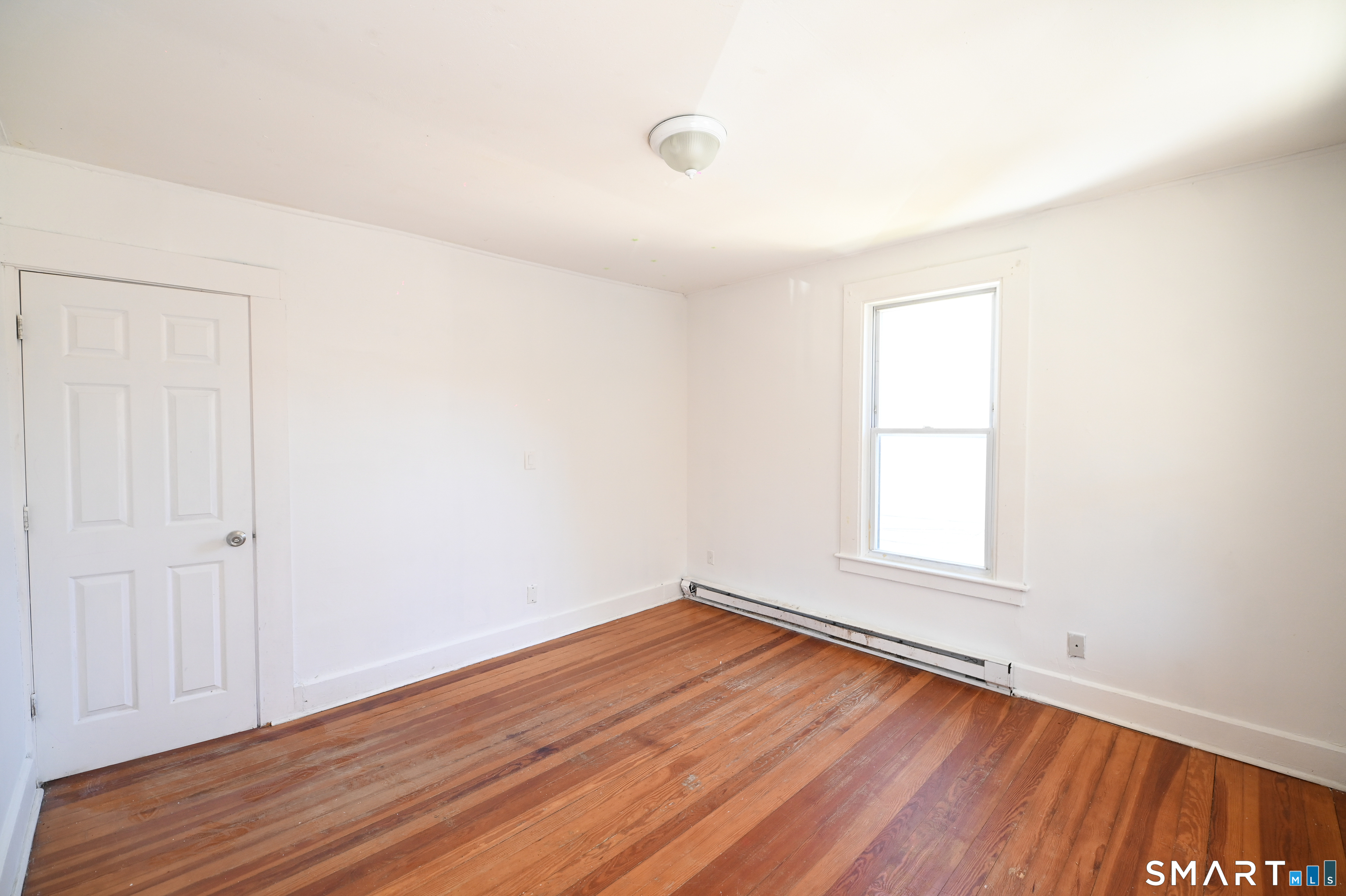 12 Benham Street Waterbury, CT 06708 - Photo 12 of 37