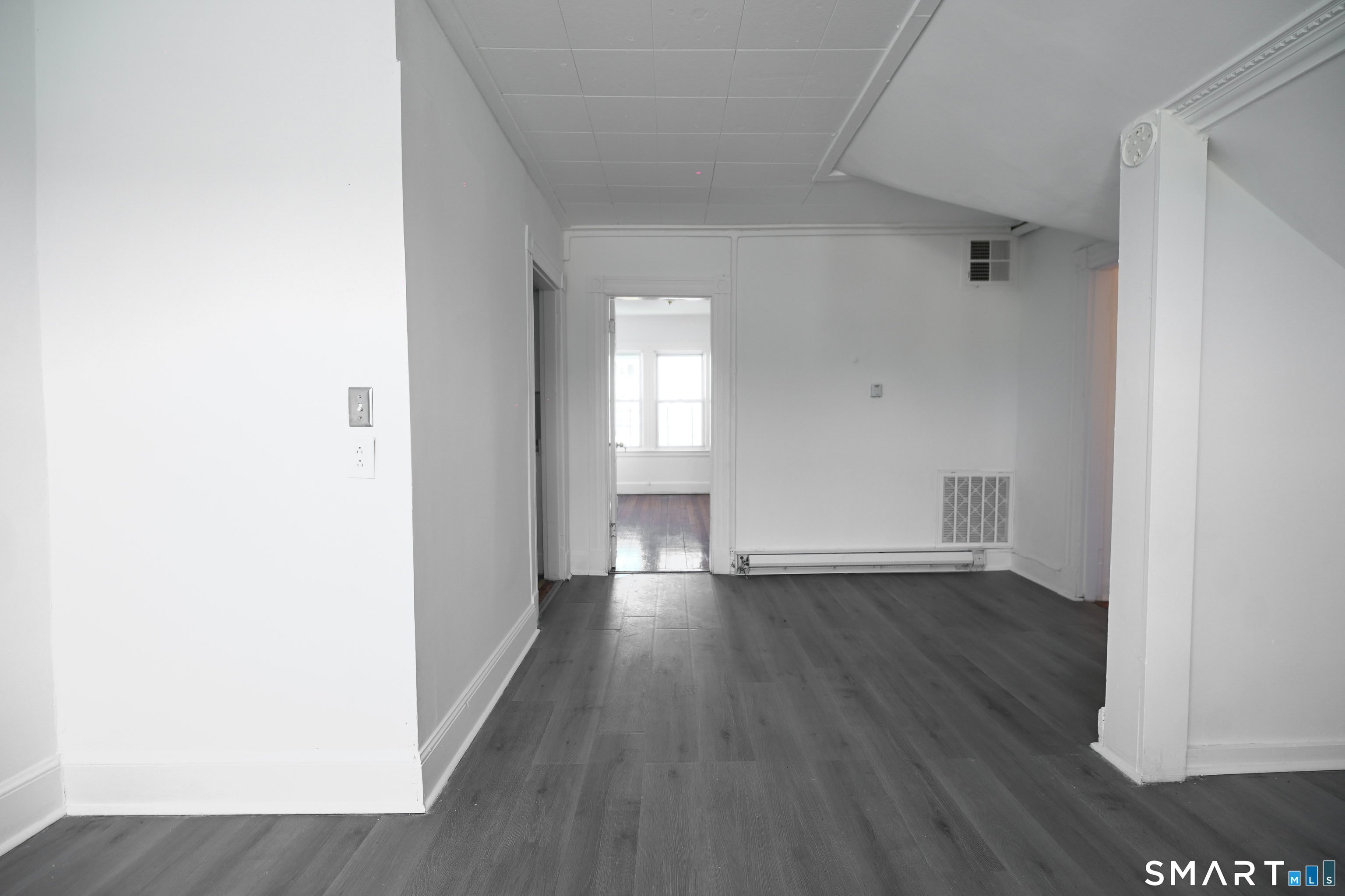 12 Benham Street Waterbury, CT 06708 - Photo 24 of 37