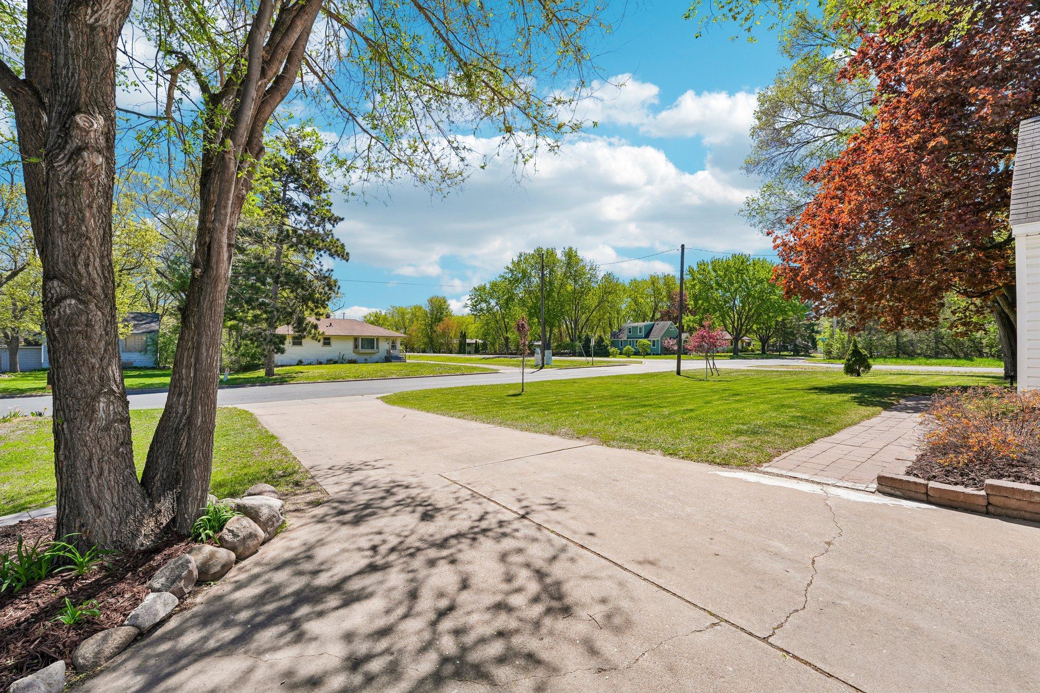 7710 Groveland Road Mounds View, MN 55112 - Photo 38 of 64 Gallery Image 38