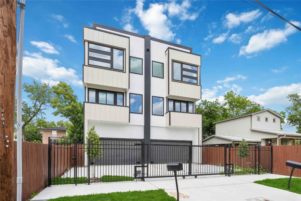 3103 Lelia Street, Unit B Houston, TX 77026 - Photo 2 of 30 a front view of a building with street view