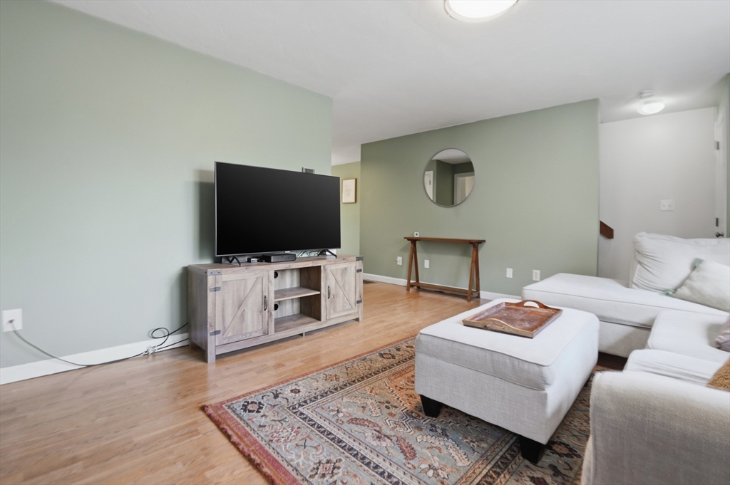 125 Chapin Road, Unit 3E Hudson, MA 01749 - Photo 4 of 20
